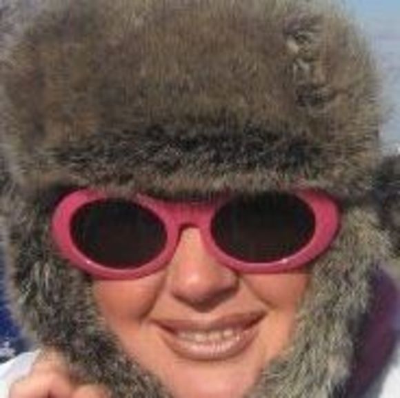 Meet your Posher, Laura - Picture 1 of 1